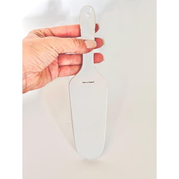 Signature Houseware Incorporated Freesia Cake/Pie Serving Spatula - Picture 4 of 5
